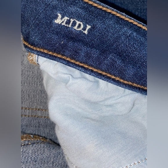 Women’s American Eagle distressed cut off midi stretchy shorts size 0 - Picture 5 of 9